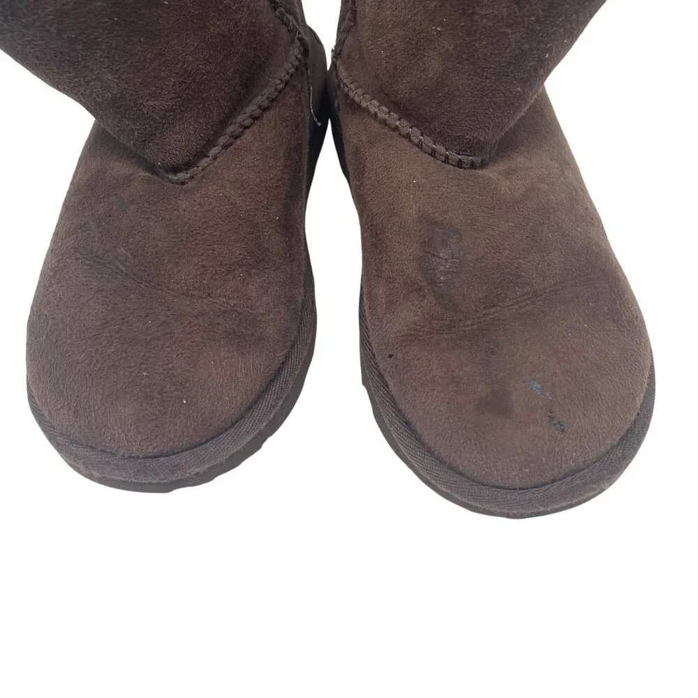Ugg Girls Brown Suede Mid‎ Calf Boots Size 12 Shearling Lining Outdoor Sole